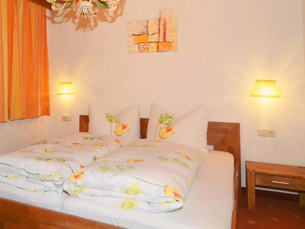 Haus Vesulspitze Bed & Breakfast Ischgl