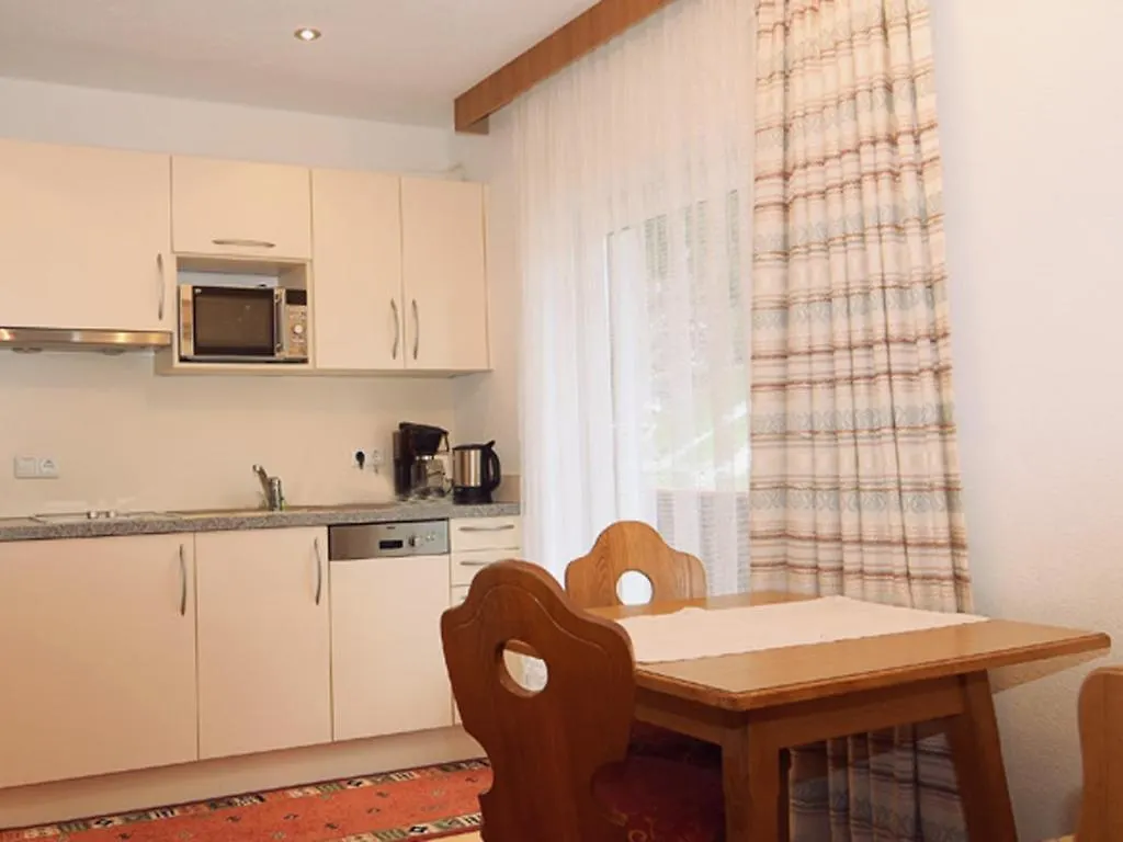 Haus Vesulspitze Bed & Breakfast Ischgl 0*,  Austria